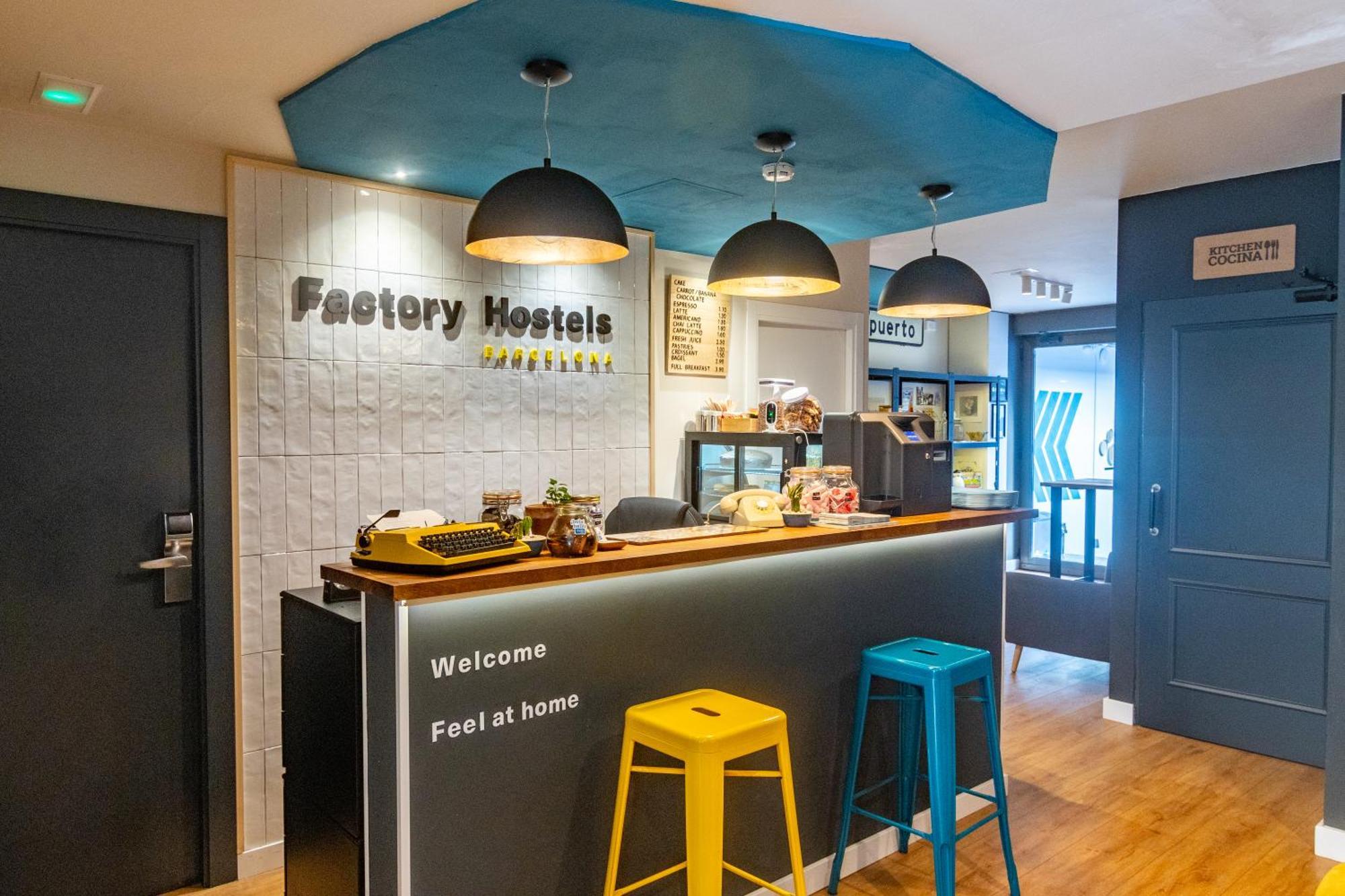 Factory Hostels Barcelona Kültér fotó